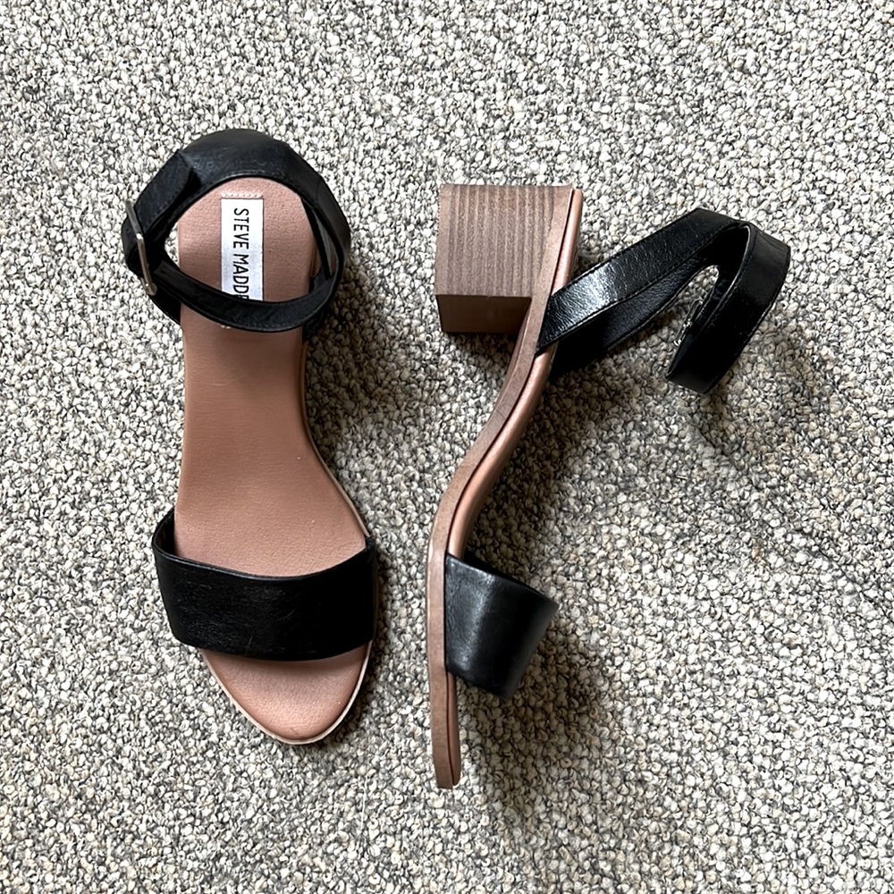 Steve Madden Sandals